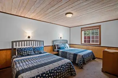 Image de Mountain Adventure Base: Fish, Hike, Raft & Ride from Riverside Cabins