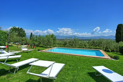 Image de Villa Marusca – Villa en position panoramique avec piscine privée en Toscane
