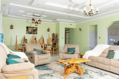 Image de Luxury stay in Nanyuki. Family-friendly villa near Olpajeta. Mount Kenya views