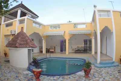Image de Villa Amoul Solo - Villa Sans Soucis -votre paradis Ă Saly Carrefour-