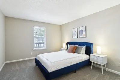 Image de Park at London  T2 Spacious 2 Bed 2 Bath