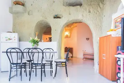 Image de Appartamento in pietra di tufo verde Ischitana, Forio