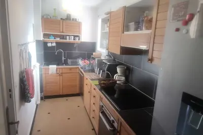 Image de Grand espace familial dans appartement lumineux – Paris 20ᵉ au pied  du métro