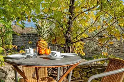 Image de Loggia 2 Glycine | Résidence Les Petitons