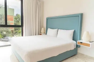 Image de Your pool front villa