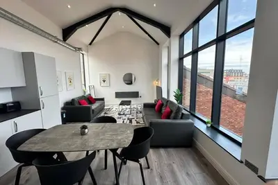 Liverpool City Centre Penthouse Apartment