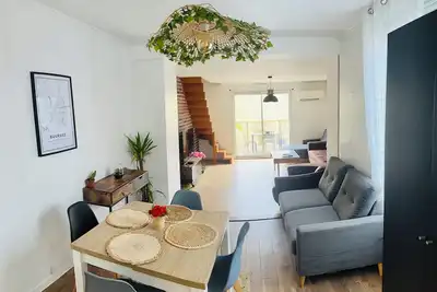 Image de Cosy Maison sur colombes proche de Paris