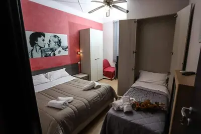 Image de B&B Central Palace King Of Rome: Quadruple Room