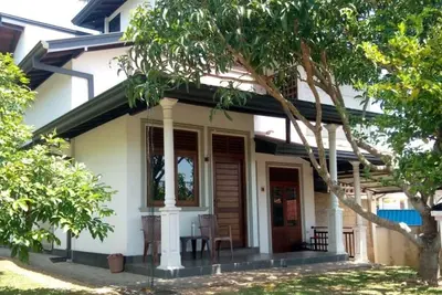 Image de Charming 3-bedroom villa with WiFi and Ac in Kamburugamuwa
