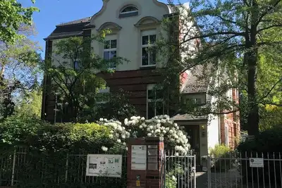 Image de Centrally located 160 square meter apartment. Ideal for travel groups and large families