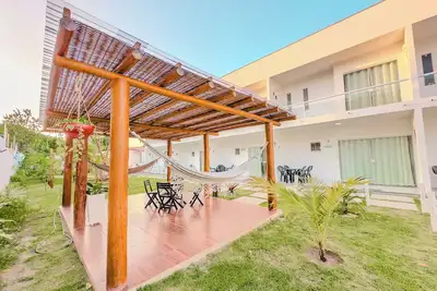 Image de Apartment 1 Complete Duplex with 2 Suites 450m from the Beach