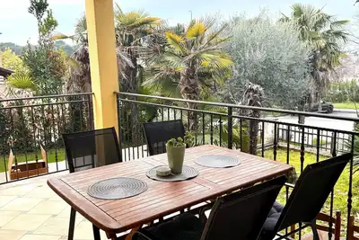 Image de 2-bedroom apartment in Poreč with WiFi, Ac, 4 minutes to the sea, 8 to citycenter