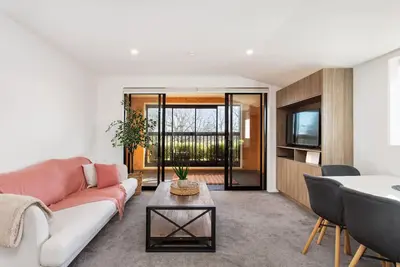 Image de Penthouse Apartment Scenic Views-Spacious 2br