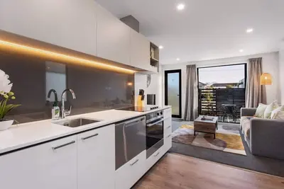 Image de Brand New 2 Bedroom | Free off Street Parking