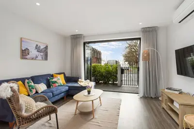 Image de Spring special Cbd, free parking