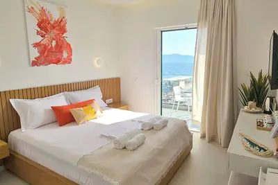 Image de Ares Beachfront Luxury Rooms