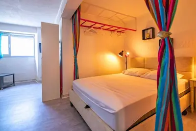 Image de C21Locationvacances T2 pied dans l'eau- clim