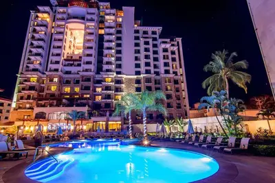 Image de 4 Oceanfront Wellness Rooms for a Relaxing, Rejuvenating Stay with Outdoor Pool