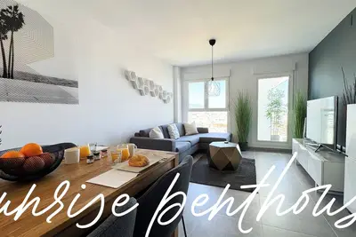 Image de One7 Suite – The sunrise penthouse