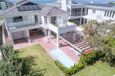 Image de 34 Mossel River 12 - stunning ocean and mountain views