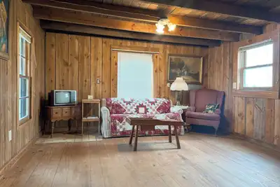 Image de Charming 2-bedroom cabin in Clarkrange