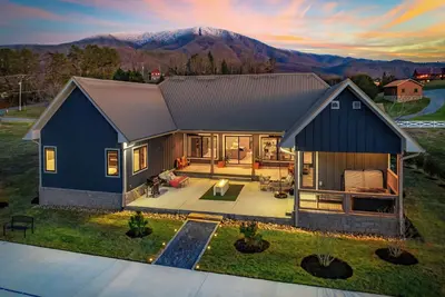 Image de Luxury Mountain Retreat w\/ pool