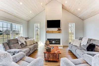 Image de Walk to the Amish Village: Spacious Ronks Getaway!