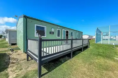 Image de 8 berth caravan with decking at California Cliffs near Scratby beach ref 50002e