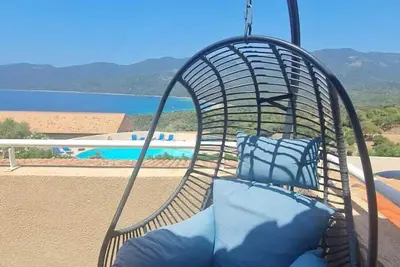 Image de T2 vue mer clim dans résidence 3*  piscine chauffée (saison) & plage à pied