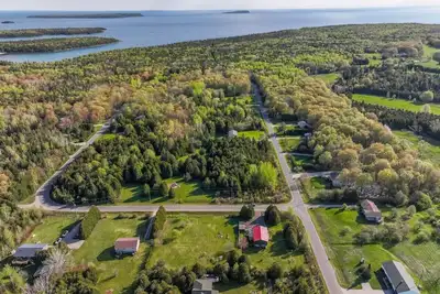 Image de Cozy Cottage with Ac In Tobermory