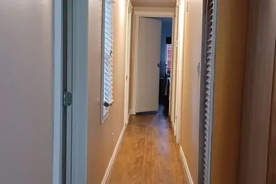 Image de Quiet place to stay away from home, located in a very friendly area.