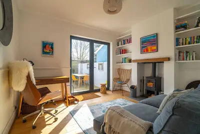 Image de Stylish Home | Logburner | near Beach & Castle