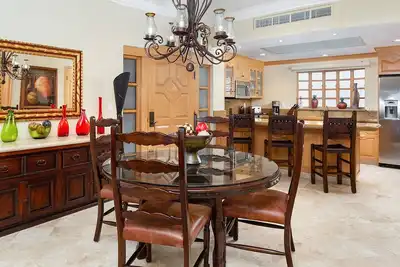 Image de Top-Rated 2br Villa | Exclusive Stay at Villa La Estancia