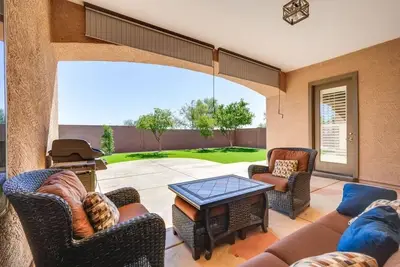 Image de 4-bedroom North Phoenix Single-Level Retreat