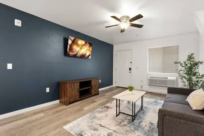 Image de Central Stay | Walk to Midtown & Riverwalk