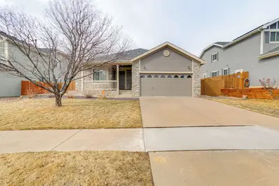 Image de 5 Mi to Cherry Creek State Park: Cozy Family Home!