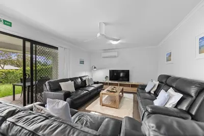 Image de Charming 3-Bed Home On Sunshine Coast