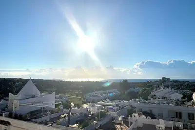 Image de Maison de ville de luxe avec vue sur la mer à 10 minutes de Puerto Banús