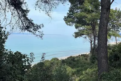 Image de Spacious family home 5 minutes from the beach