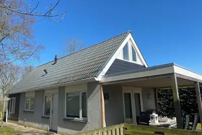 Image de Large holiday bungalow for rent Scheldeoord Baarland Zeeland 6 persons
