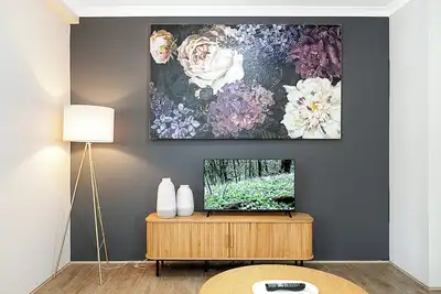 Image de 2bdr East Perth Getaway<br>Intercom disconnected due to hotel closure.