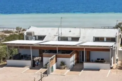 Image de Seastar Moonta - Beachfront! Dog friendly - Free WiFi!