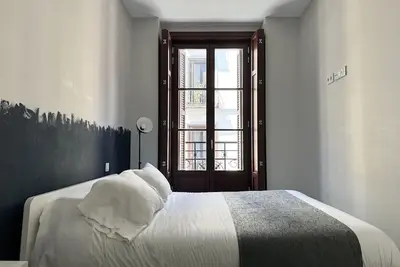 Image de PlazaMayorSuites Vi Puerta De Europa