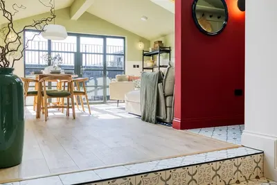Image de 49 Wexham - sleeps 6 guests in 3 bedrooms