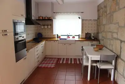 Image de Casa de São Silvestre is located in a mountainous area close to the Gerês mountain range.