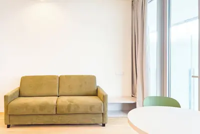 Waterfront Suite 2