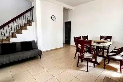 Image de Large house steps from the sea and Rafael Núñez international airport, 10 min downtown