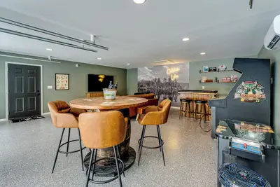 Image de Lake Front, Arcade, Kayaks, Fire pit--Newly Remodeled Callahan's Shore Thing