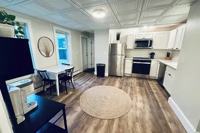 Image de New 1 Bdr-Heart of Munjoy Hill