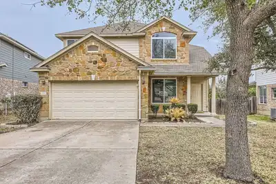 Image de Tch -Spacious 3bd/2. 5ba home in Avery Ranch w/Workspace